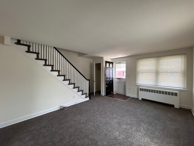 Foto del edificio - 702 Shaw Ave
