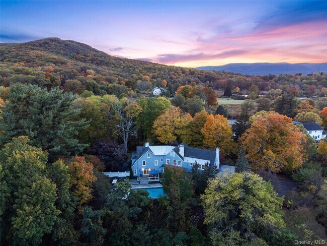 Foto del edificio - 5 Trinity Pl