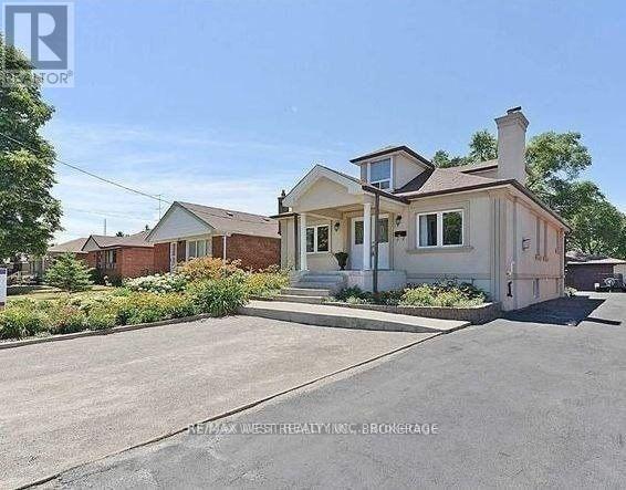 Primary Photo - 62 Culnan Ave