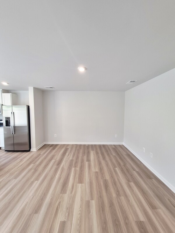 Building Photo - 50 Grayson Village Dr