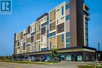 Building Photo - 560 N Service Rd