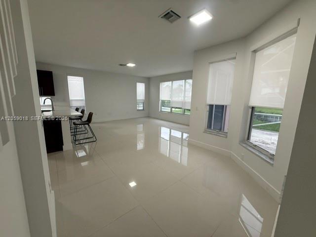 Foto del edificio - 5402 NW 120th Ave