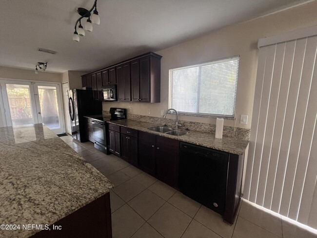 Building Photo - 2400 Cypress Springs Rd