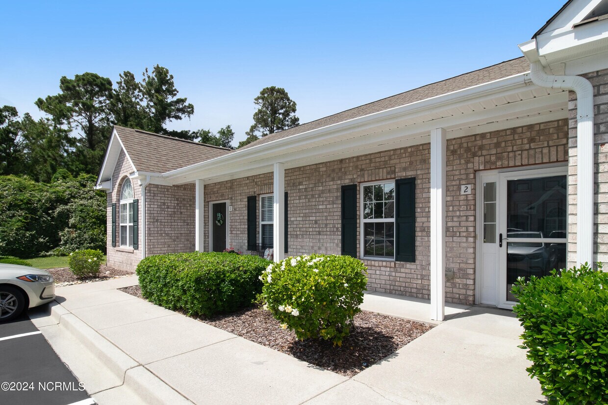 Building Photo - 4918 Dreamweaver Ct