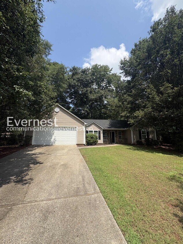 3-Bed/2-Bath Home/ Pet Friendly/Available Now! - 3-Bed/2-Bath Home/ Pet Friendly/Available Now!