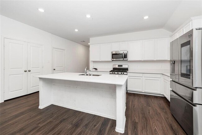 Foto del edificio - 17006 Strathwood Oaks Trl