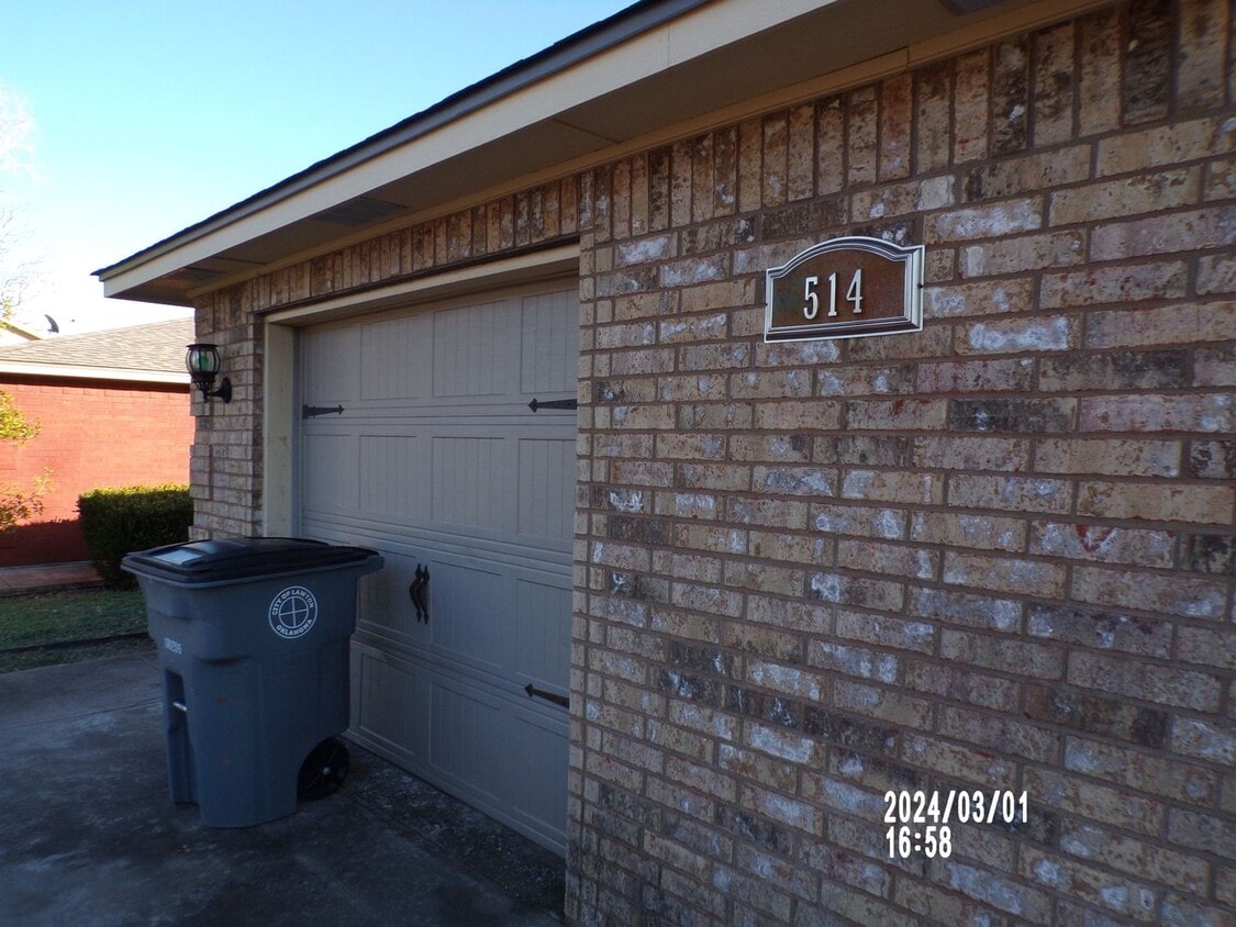 Great Townhouse House Rental in Lawton, OK