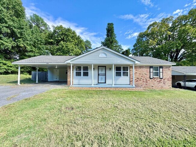 Photo - 3688 Mozelle St House