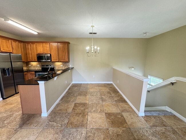 Building Photo - Resort Style Community Corner Unit Available NOW!!