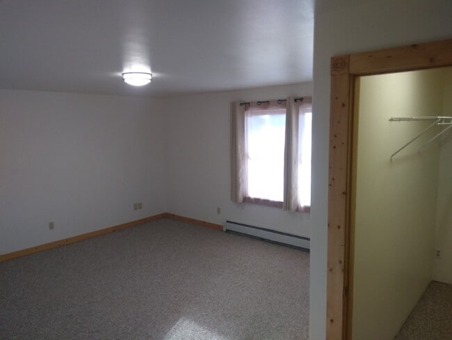 Building Photo - 4890 Co Rd 115