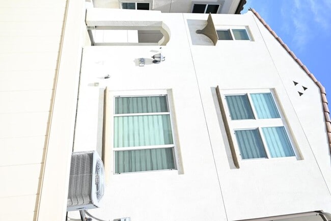 Foto del edificio - 1692 W Trapezoid Dr