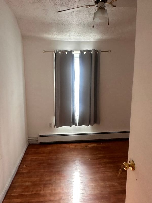 Foto del edificio - 92-01 220th St