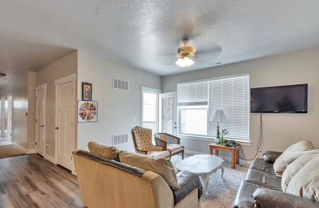 Foto del edificio - 13239 Dominica Ln