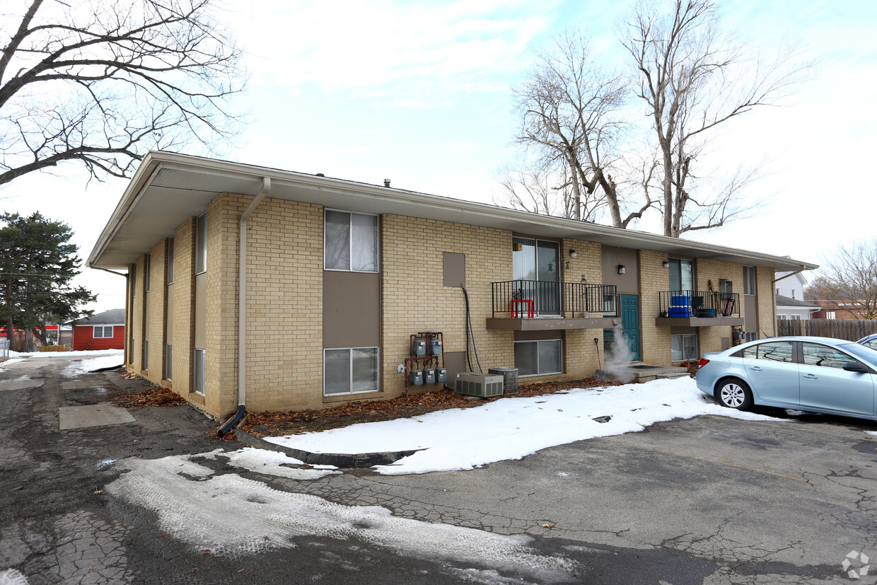 Building Photo - 1711 NW 85th St