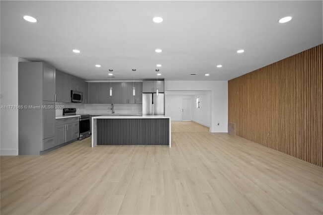 Photo - 2560 NW 122nd St House