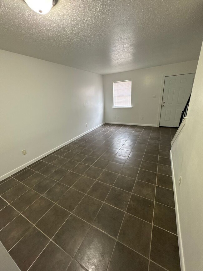 Foto del edificio - 1021 Talbot Ave
