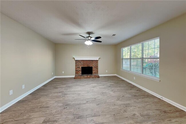 Foto del edificio - 4220 E Meadow Dr