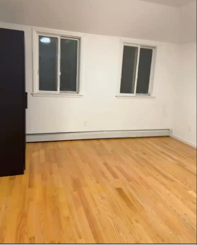 Building Photo - 9-24 College Point Blvd