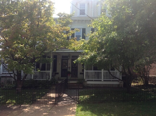 Foto principal - 1812 DELAWARE Ave
