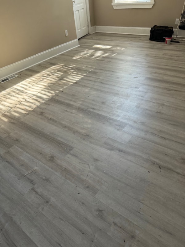 Building Photo - 14 Church St