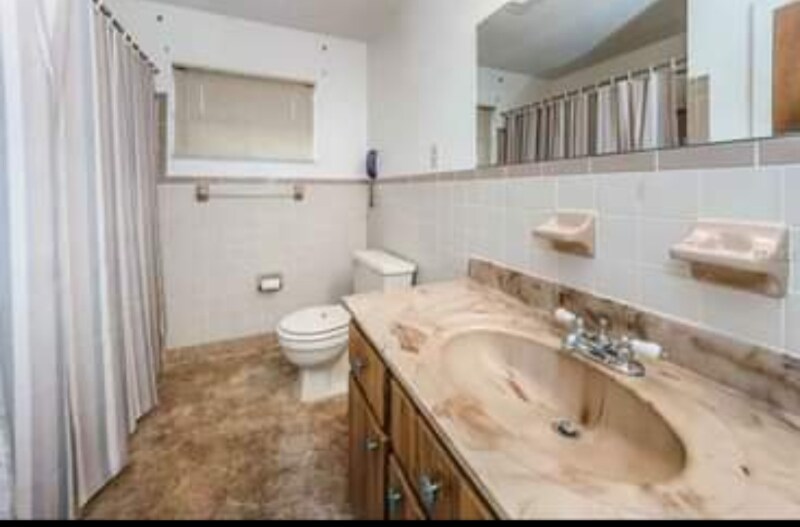 Building Photo - 3140 Jackson Dr