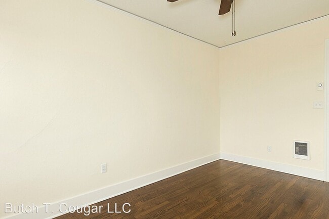 Building Photo - 4405 Corliss Ave N