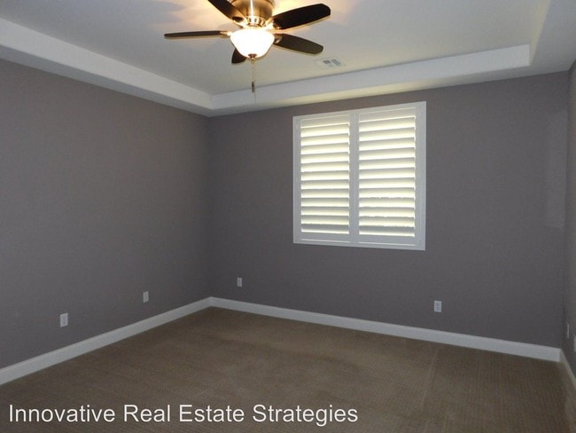 Building Photo - 3 br, 2 bath House - 1081 Robin Leaf Court