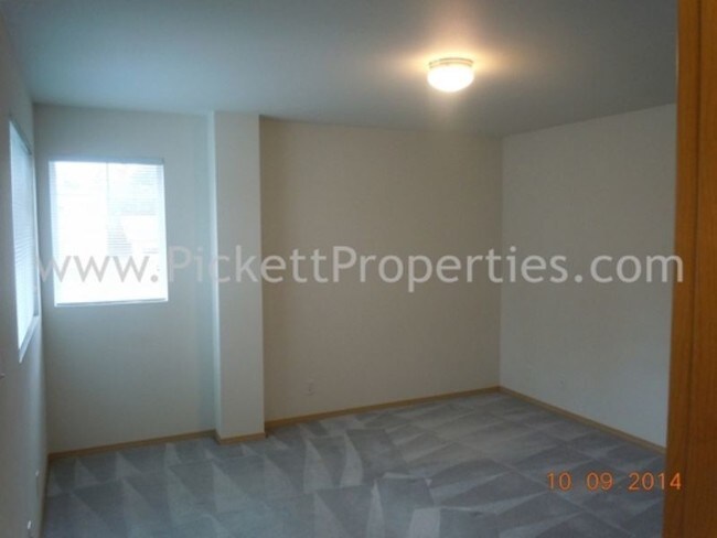 Building Photo - 11592 Breckenridge Ln NW