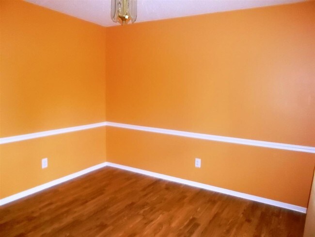 Foto del edificio - 103 Cherrywood Ct