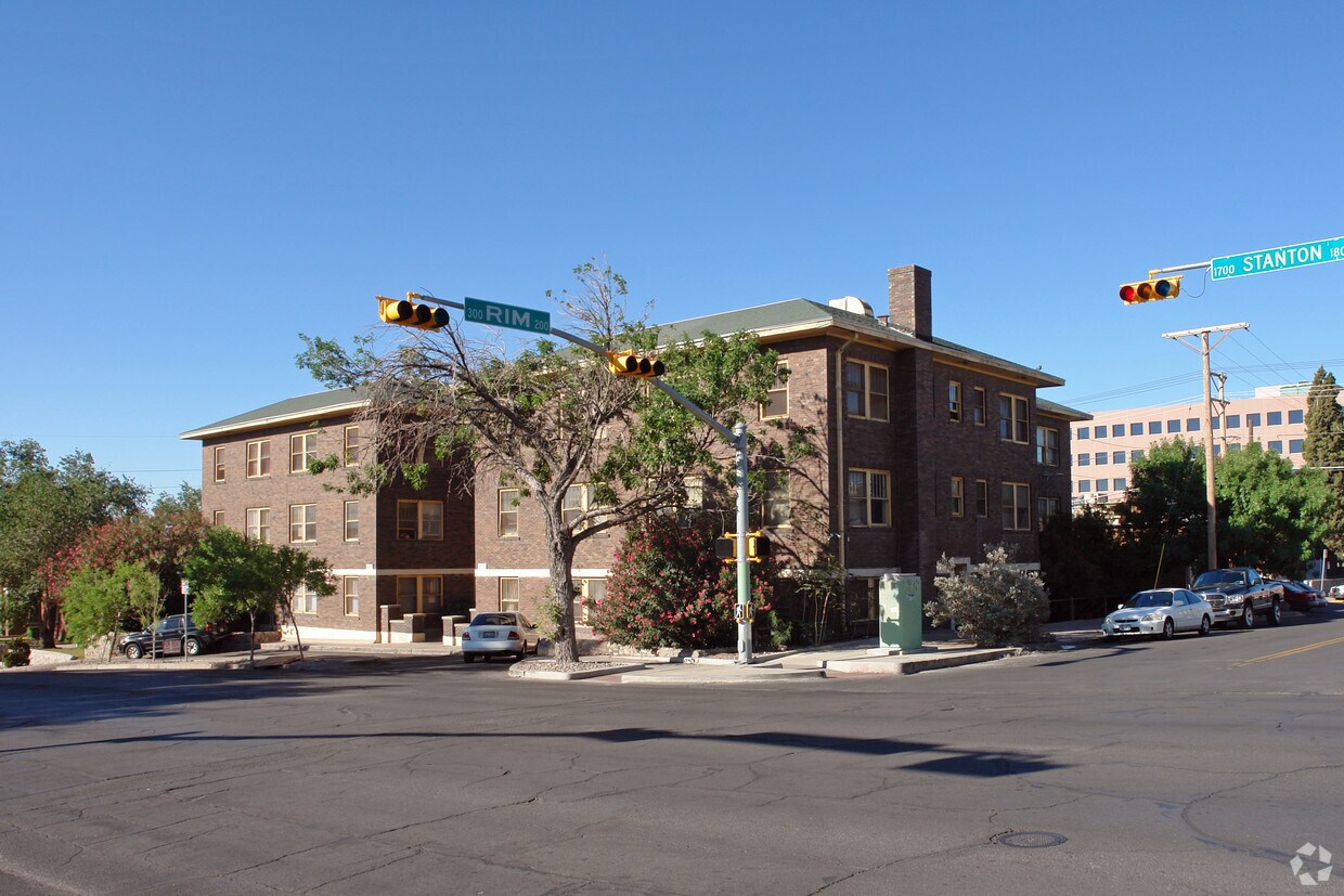 17151717 N Stanton St, El Paso, TX 79902 Apartments in El Paso, TX