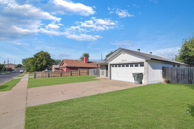 Foto del edificio - 1011 Patriotic St