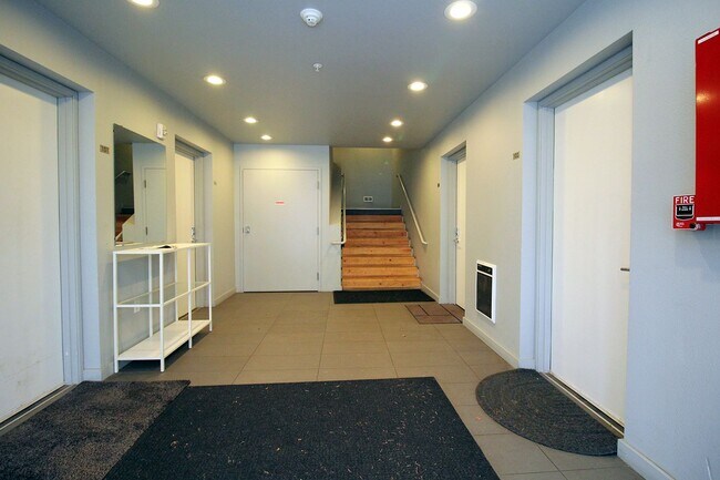 Foto del edificio - 1480 N Jarrett St