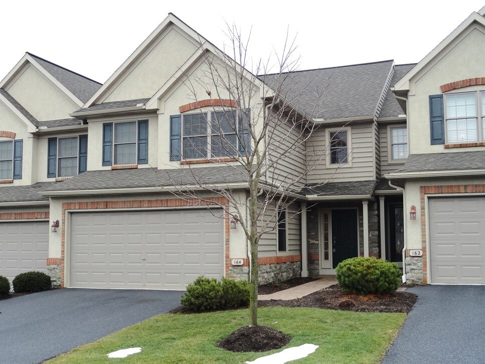 Primary Photo - 164 Fieldcrest Ln