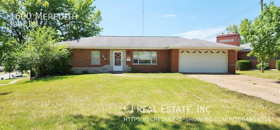 Primary Photo - 1600 Meredith Dr