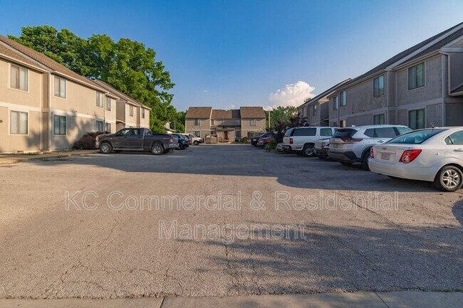 Foto del edificio - 209 W Main St