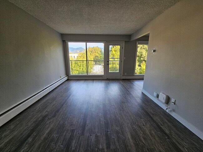 Building Photo - 46117 Gore Avenue11