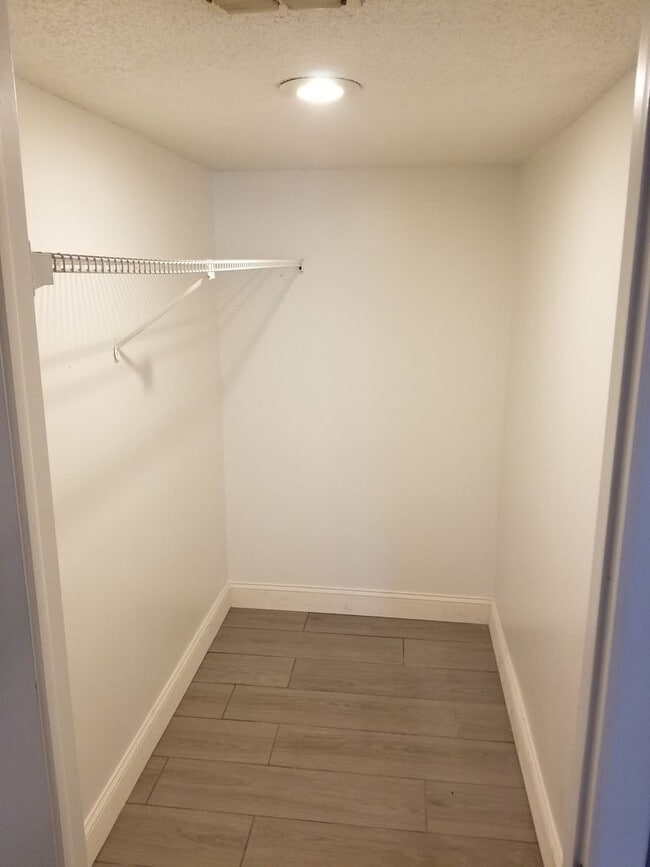 Photo - 4004 Dream Oak Pl Apartment