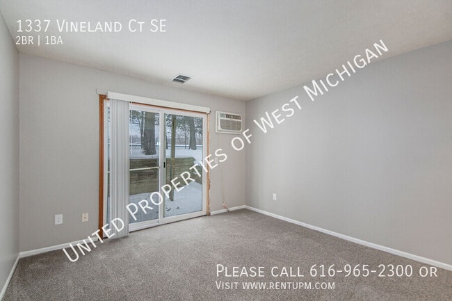 Building Photo - Available Now | 2 Bedroom 1 Bath Apartment...
