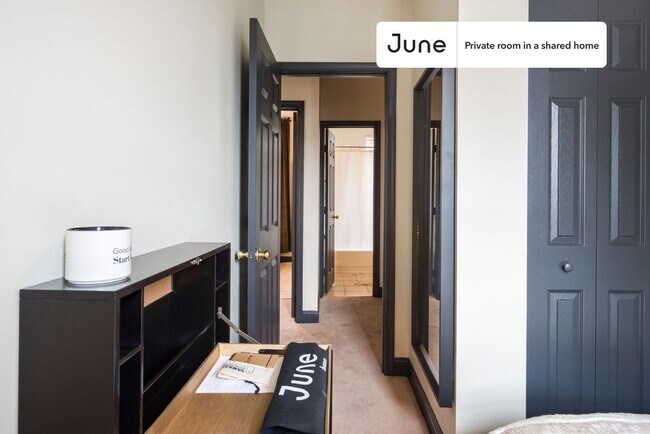 Foto del edificio - Room in Shared 5 bed/2 bath home in Columbia Heights