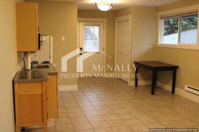 Foto del edificio - Cozy Studio Apartment with Patio