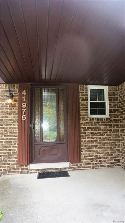 Foto del edificio - 41975 Cherry Hill Rd