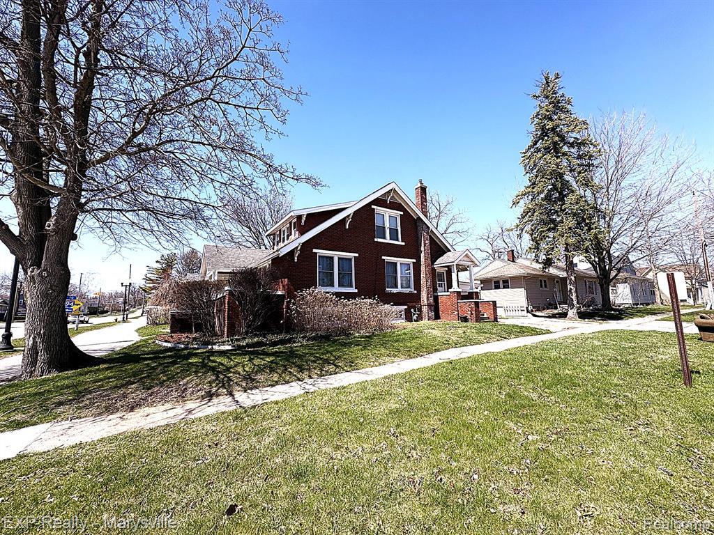 Foto del edificio - 504 Clinton Ave