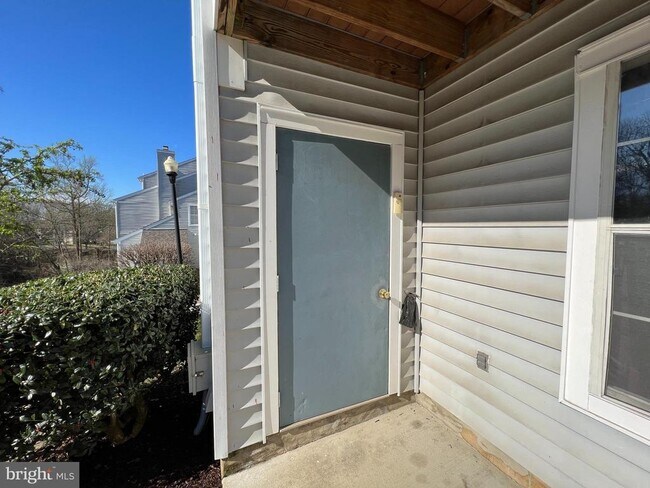Foto del edificio - 8720 Grasmere Ct