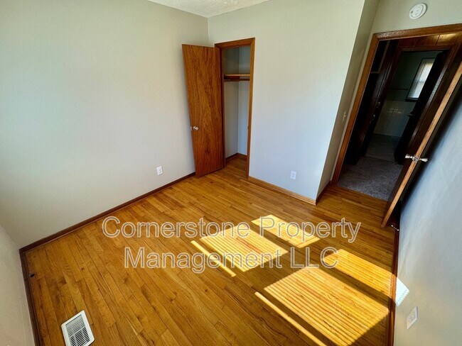 Foto del edificio - 202 W Bridge St