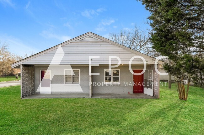 Building Photo - 1001 Richland St