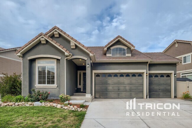 Foto del edificio - 3485 Maplewood Ln