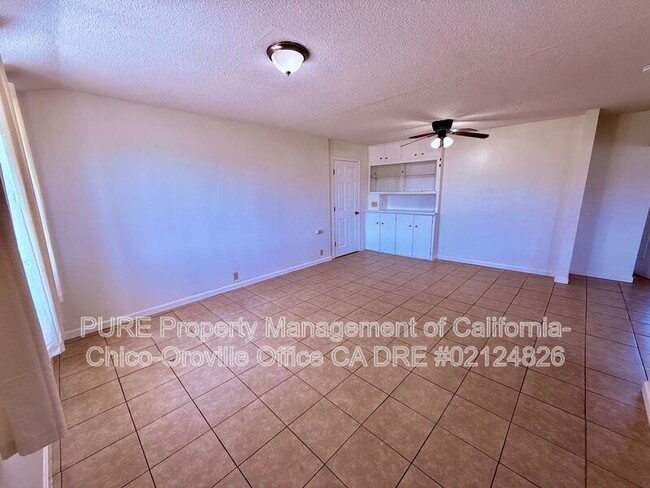 Building Photo - 7701 Molinos Ave
