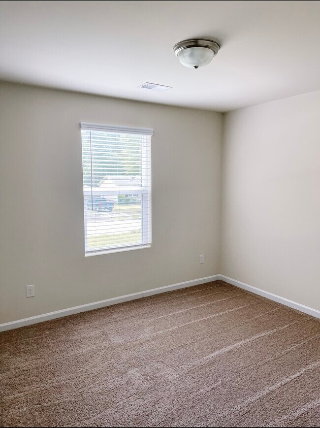 Foto del edificio - 5076 Old Magnolia Ln
