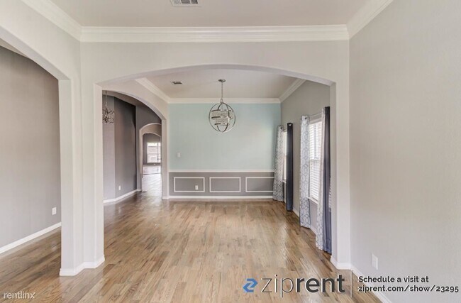Foto del edificio - 4 br, 2 bath House - 13713 Badger Creek Dr...