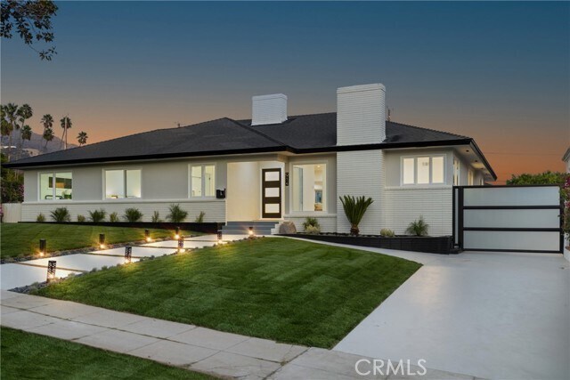 Foto principal - 914 E Grinnell Dr